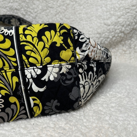 Vera Bradley Baroque Pattern Big HOBO Shoulder Bag NWOT  11" h x 16" w x 6" d - Picture 11 of 16